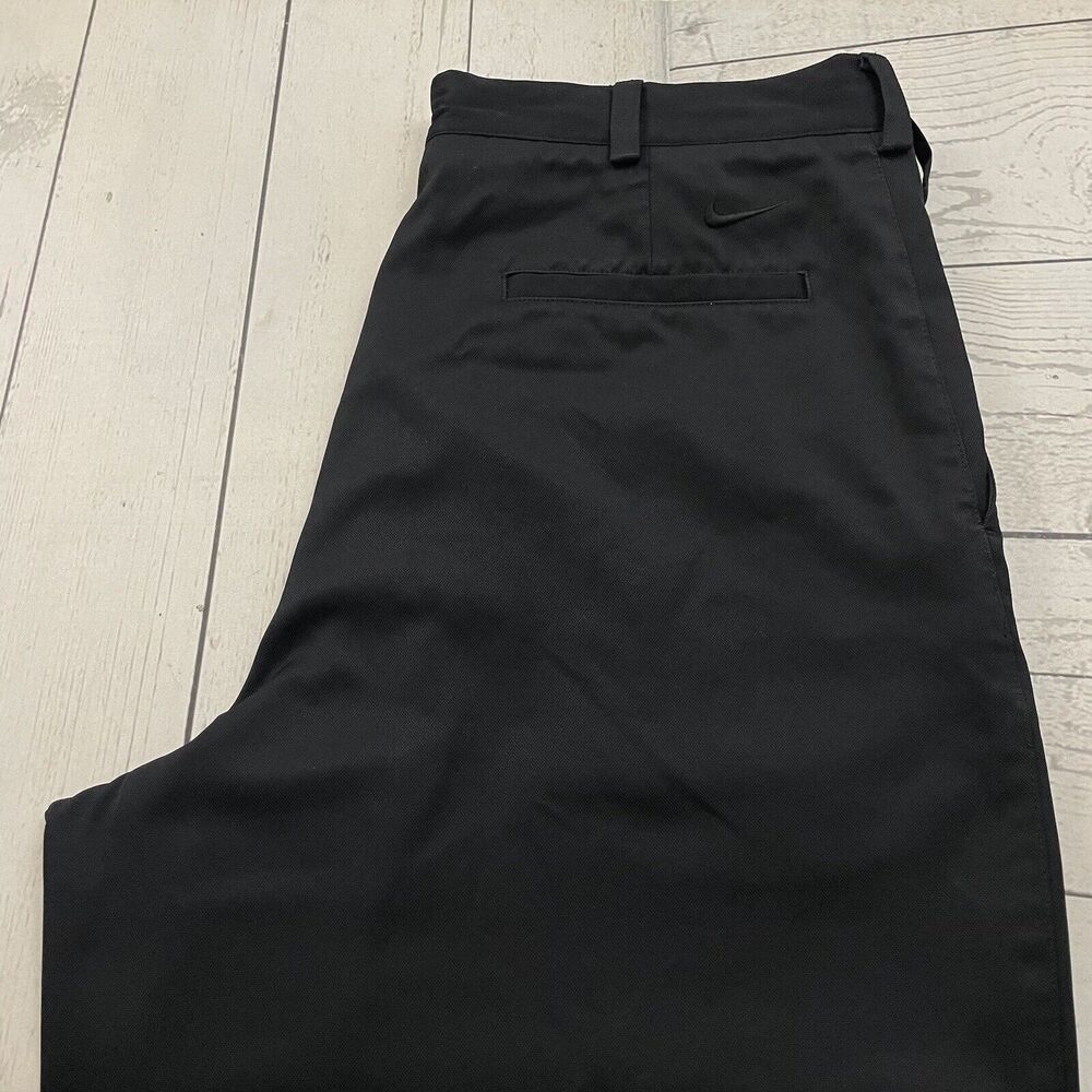 Nike Golf Men's W34 Black Flat Front Bermuda Dri-Fit Golf Shorts
